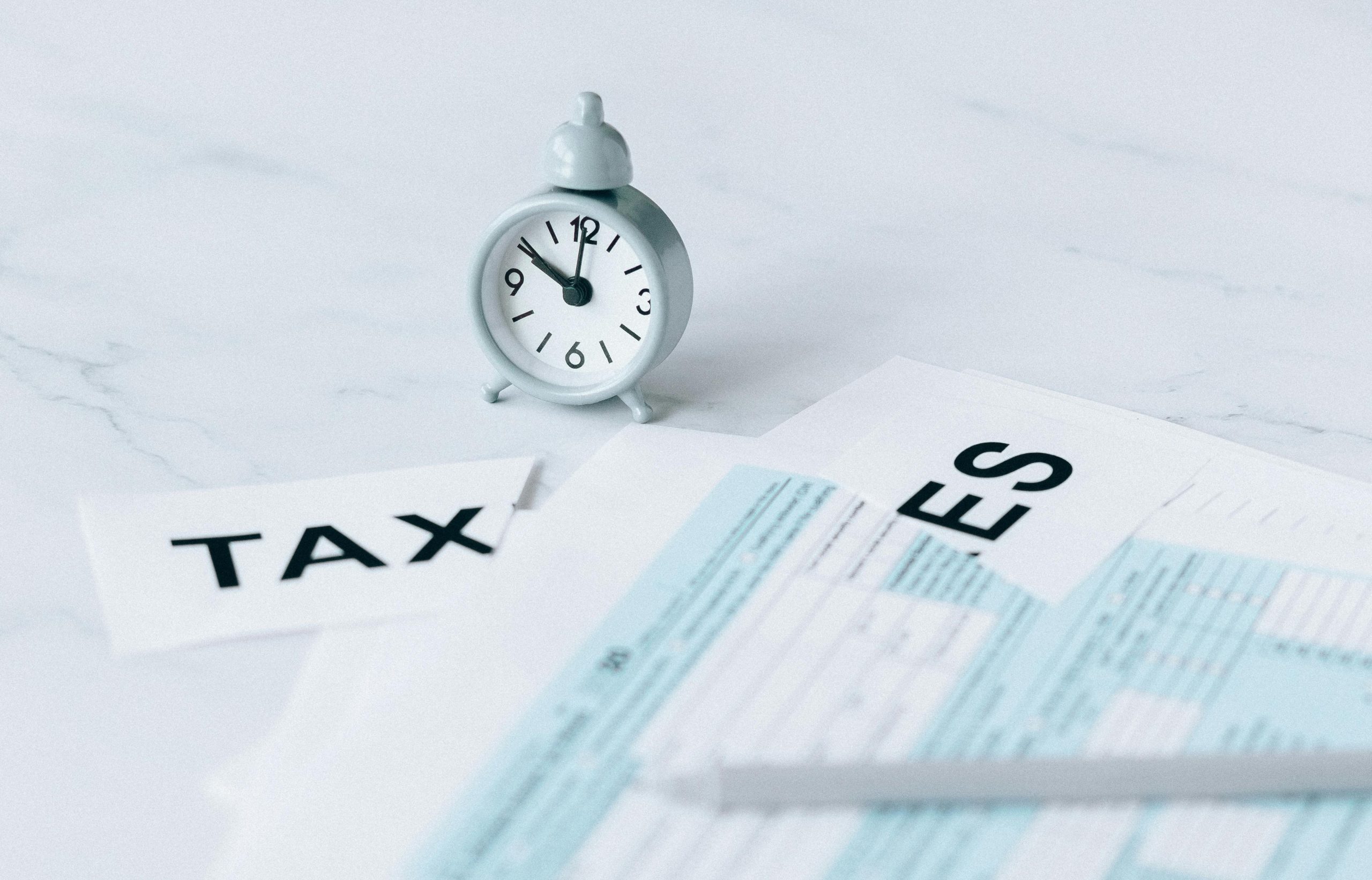 ¿Cómo determino cuál es la tributación de un pago al exterior por servicios?